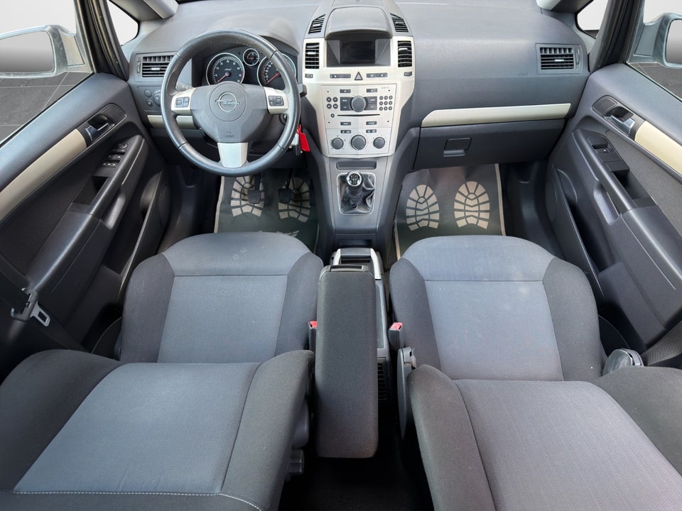 Opel Zafira 1,8 16V Limited 7prs 5d