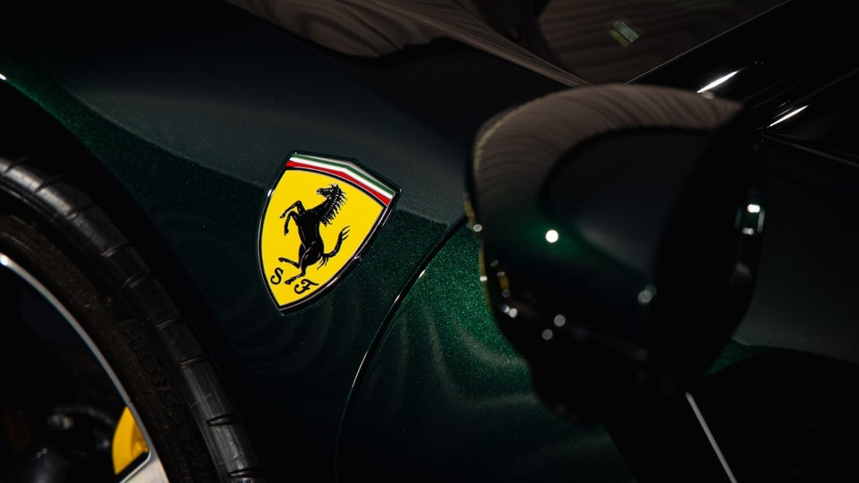 Ferrari SF90 Stradale 4,0 DCT 2d