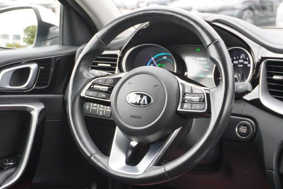 Kia Ceed 1,6 PHEV Prestige SW DCT 5d