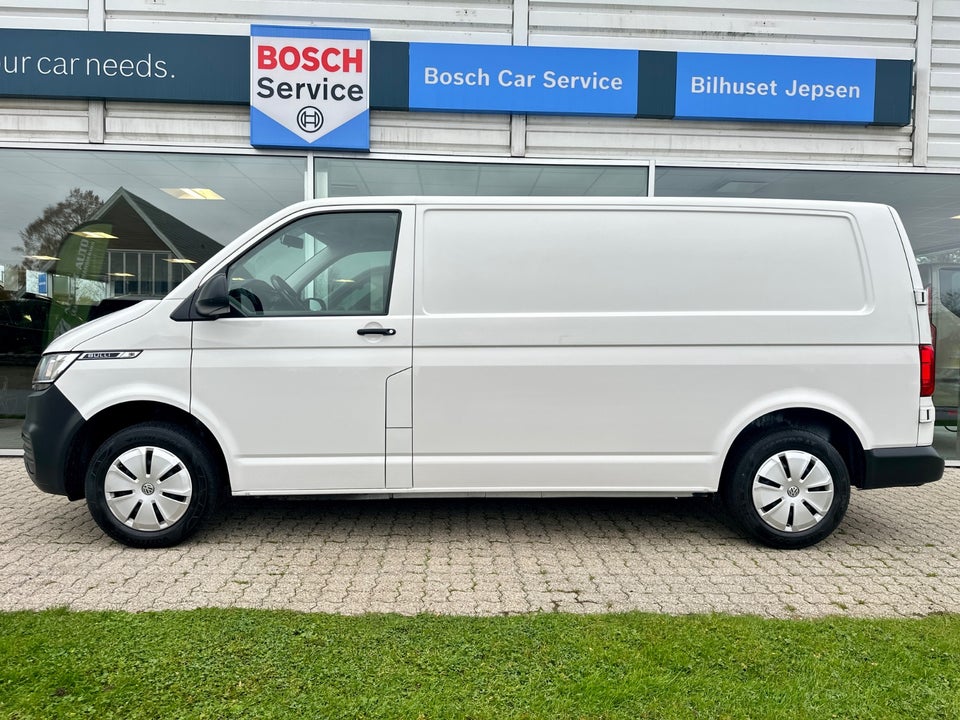 VW Transporter 2,0 TDi 150 Kassevogn DSG lang