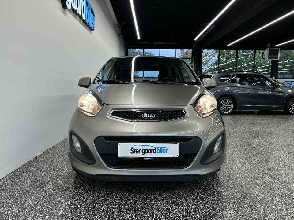 Kia Picanto 1,0 Collect Clim Cross 5d