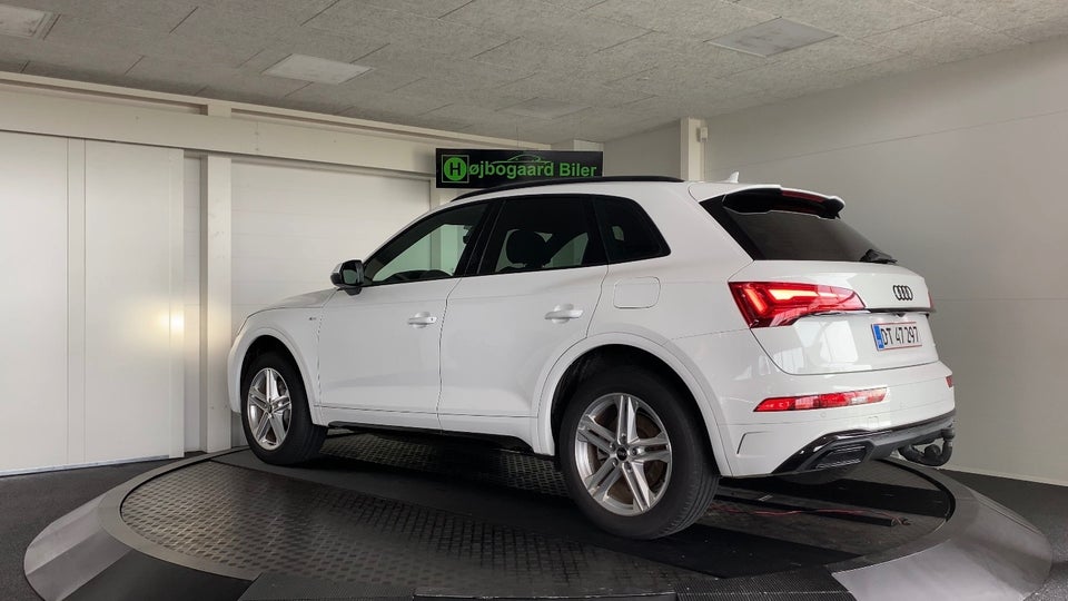 Audi Q5 50 TFSi e S-line quattro S-tr. 5d