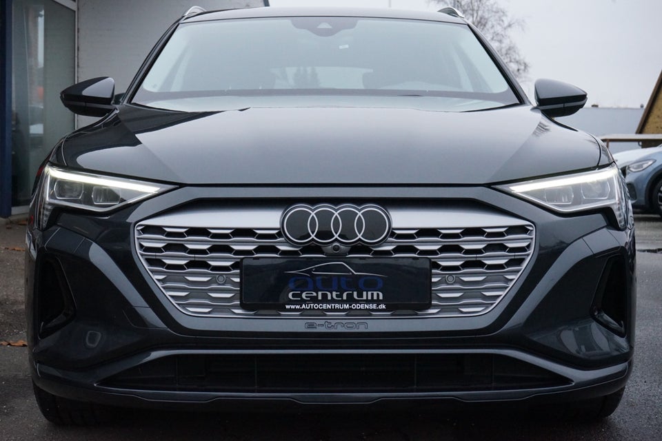 Audi Q8 e-tron 55 Advanced quattro 5d