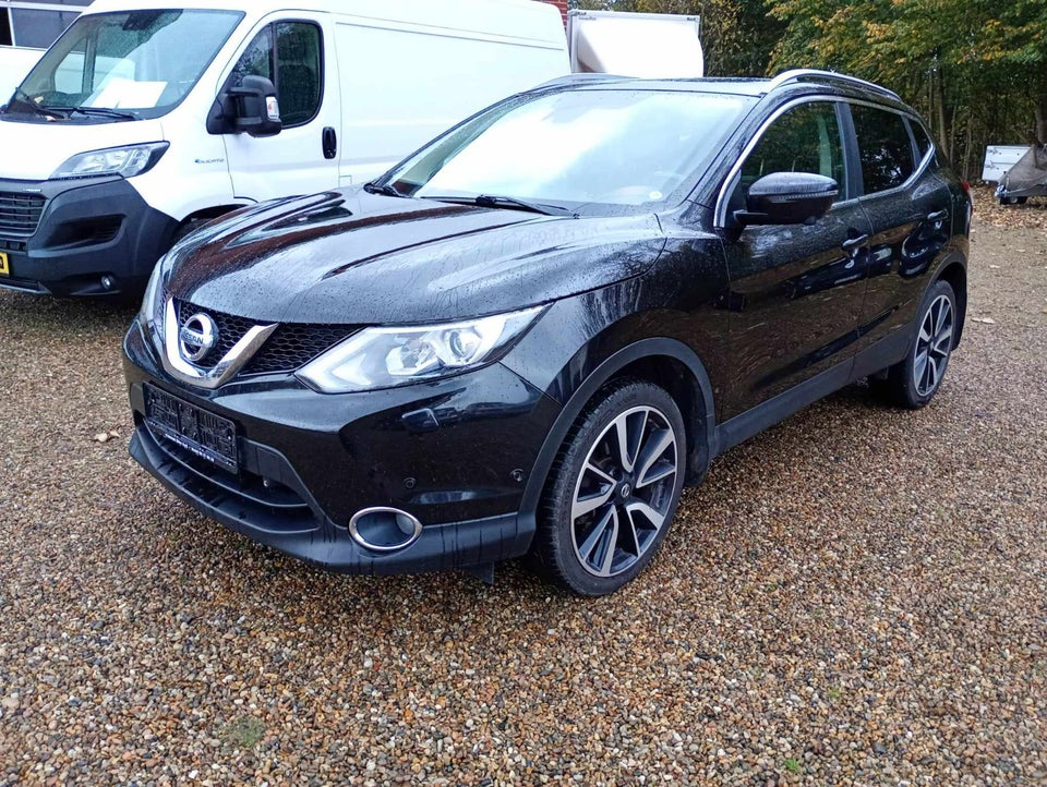 Nissan Qashqai 1,5 dCi 110 Tekna 5d