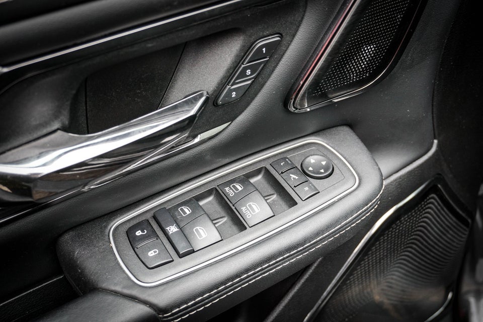 Dodge RAM 1500 5,7 V8 Hemi eTorque Limited Night aut. 4d