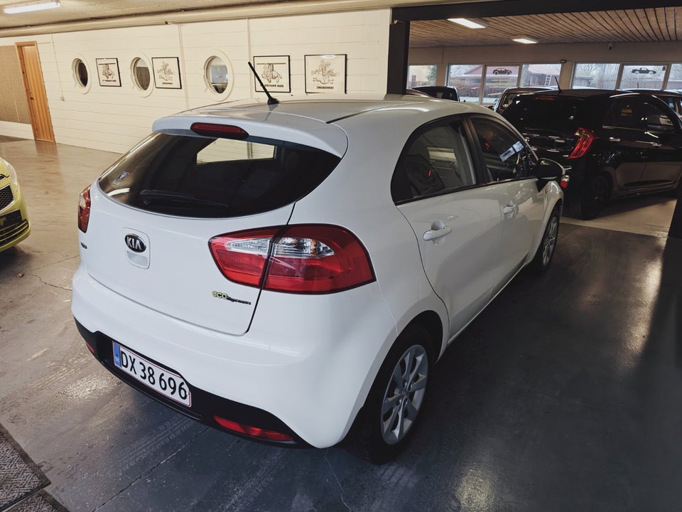 Kia Rio 1,2 CVVT Motion 5d