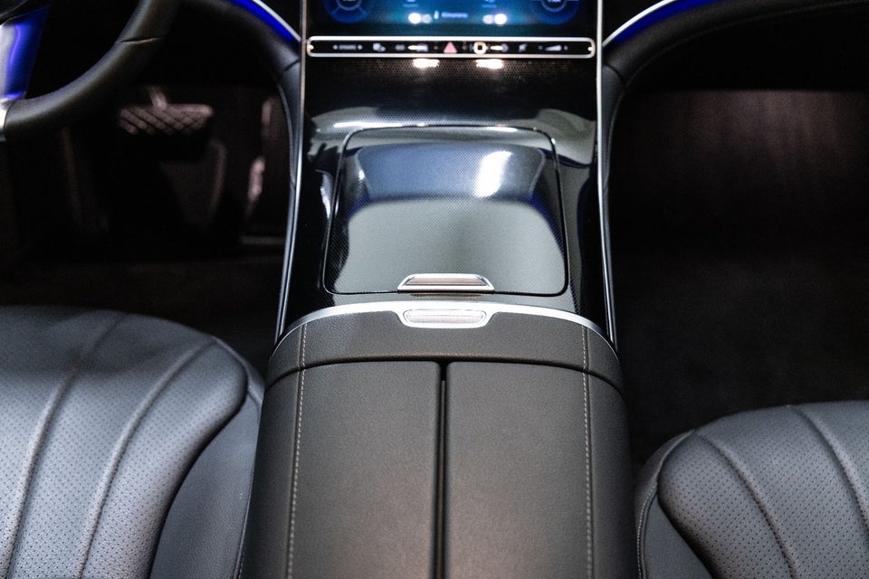 Mercedes EQE350 AMG Line 4d