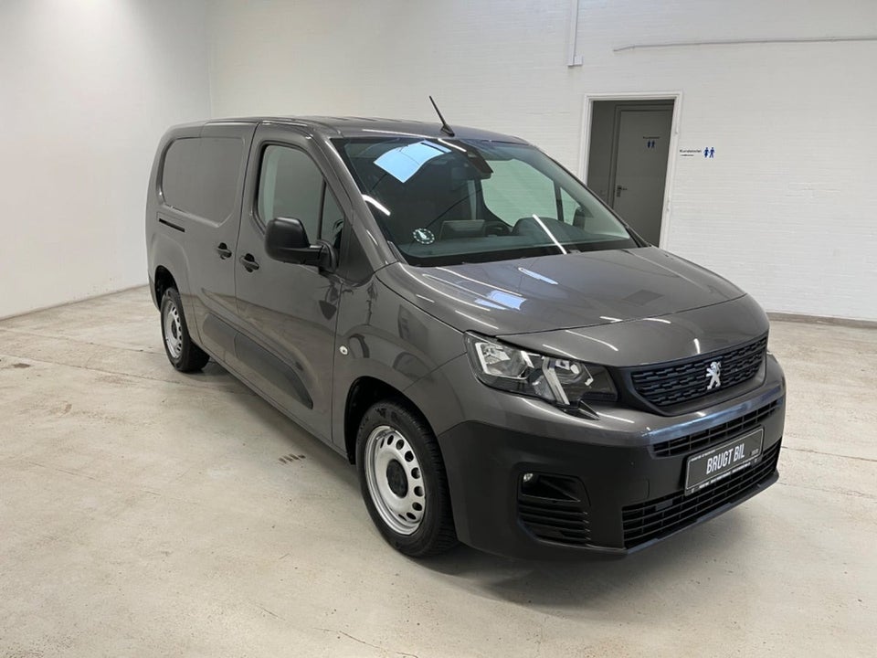 Peugeot Partner 1,5 BlueHDi 130 L2V2 Plus Pro EAT8 Van