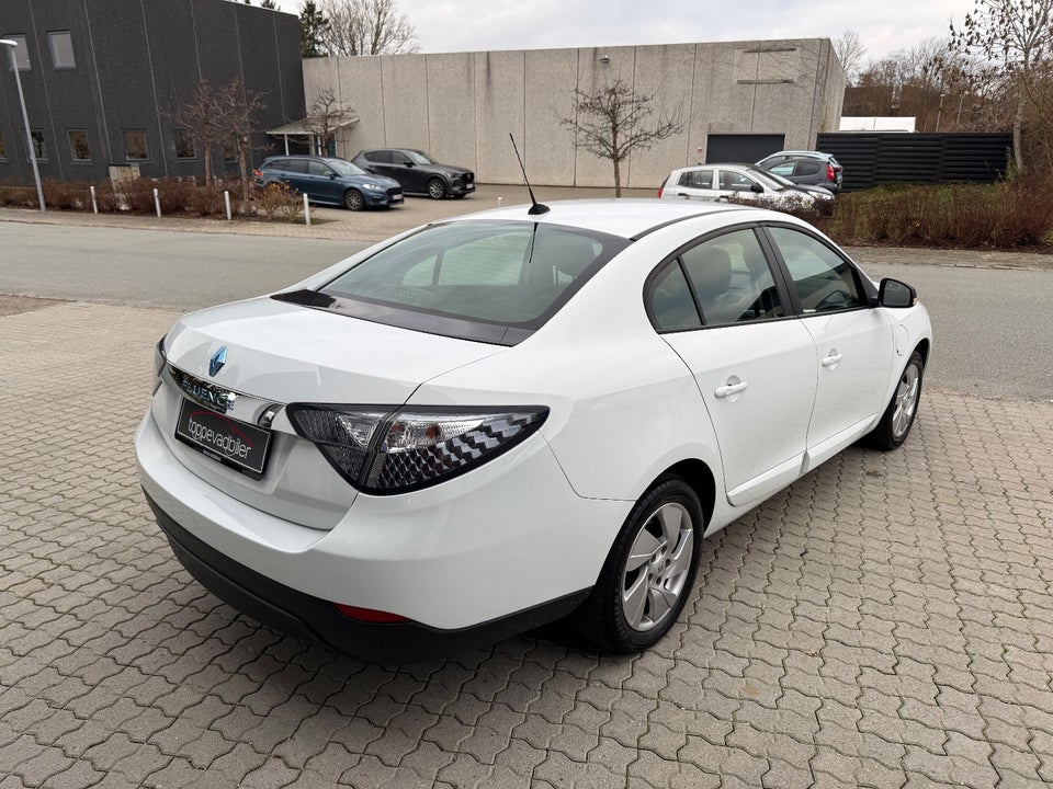 Renault Fluence Z.E. 4d