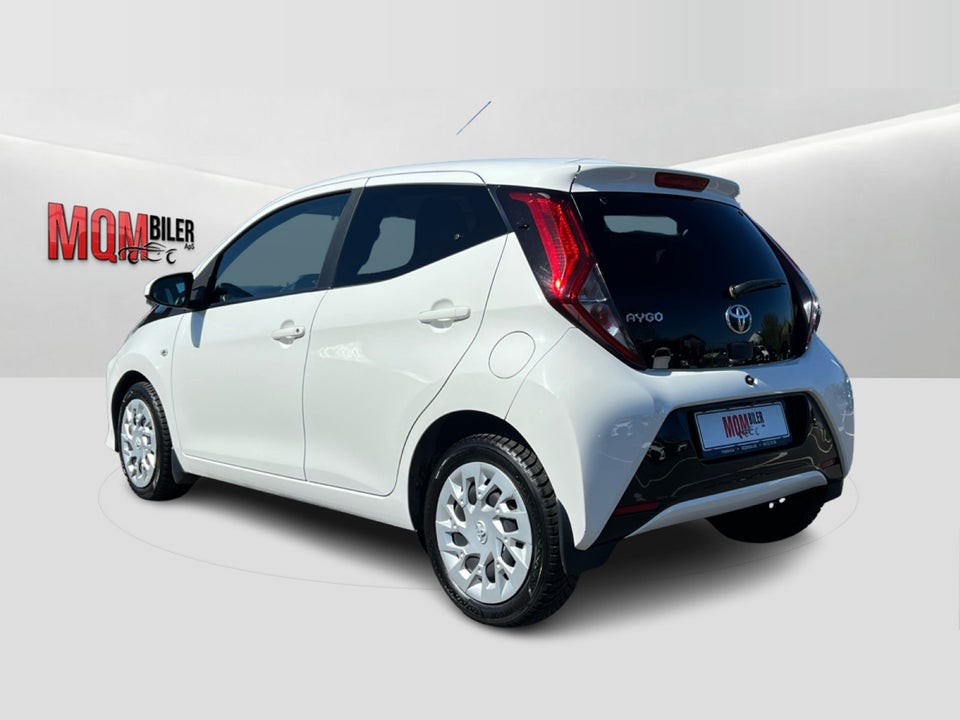 Toyota Aygo 1,0 VVT-i x-pression 5d
