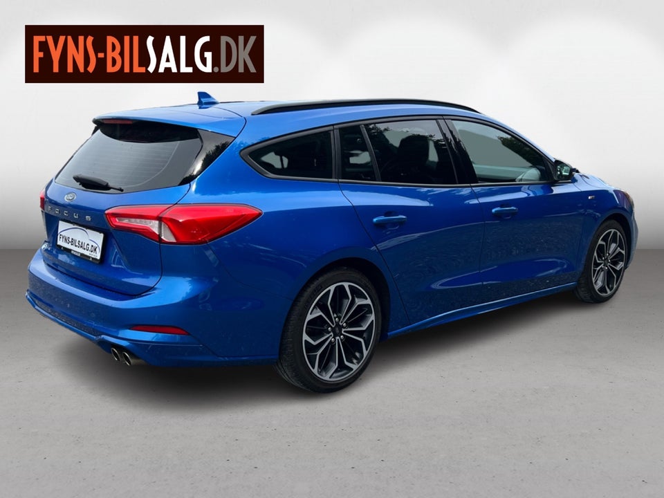 Ford Focus 1,0 EcoBoost ST-Line Business 5d