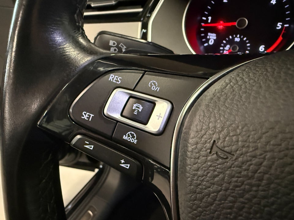 VW Passat 2,0 TDi 150 Highline Variant DSG 5d