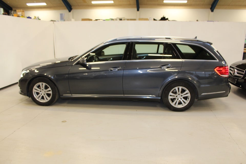 Mercedes E220 2,2 CDi Avantgarde stc. aut. 5d