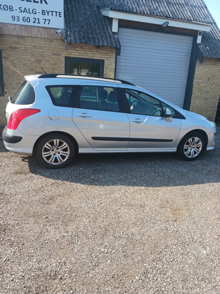 Peugeot 308 1,6 HDi 109 Comfort stc. 5d