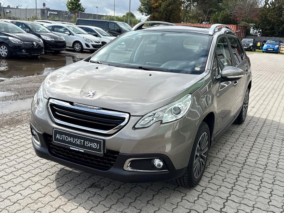 Peugeot 2008 1,2 VTi 82 Active Sky 5d