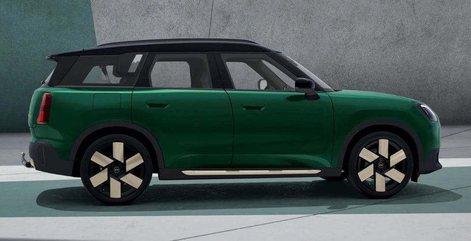 MINI Countryman SE Favoured Trim XL ALL4 5d
