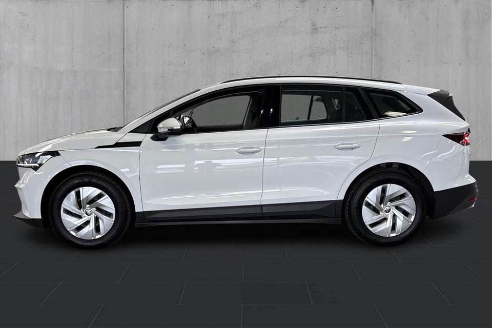 Skoda Enyaq 50 iV Loft 5d