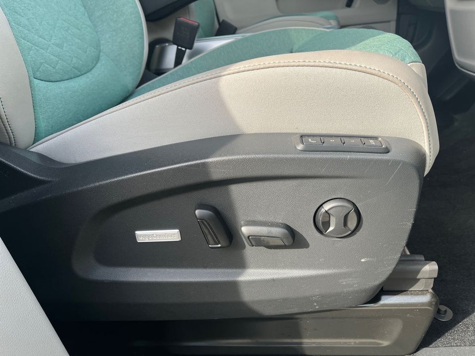 VW ID.Buzz 77 Style 75 Years Edition SWB 5d