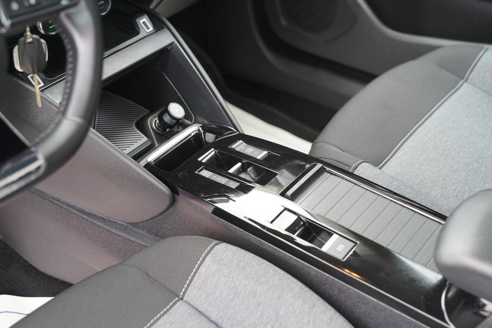 Citroën C4 1,5 BlueHDi 130 Feel EAT8 5d