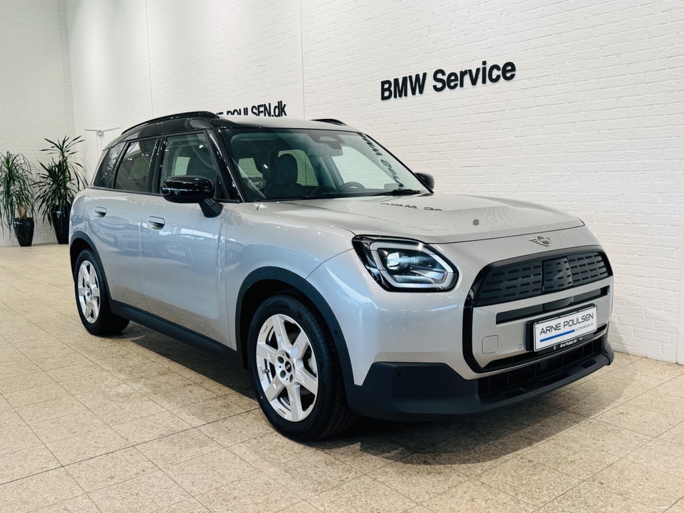 MINI Countryman E Classic Trim M 5d