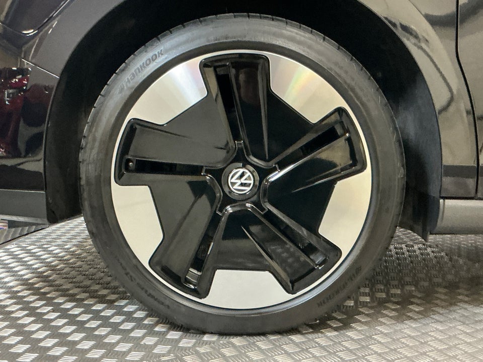 VW ID.Buzz 77 Pro SWB 5d