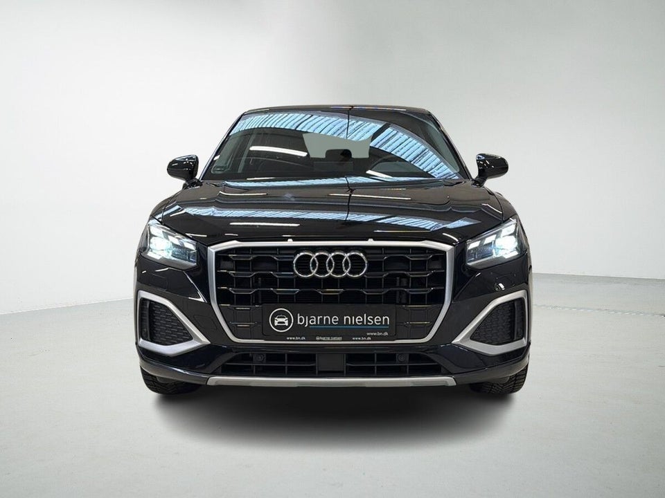 Audi Q2 35 TFSi Prestige S-tr. 5d