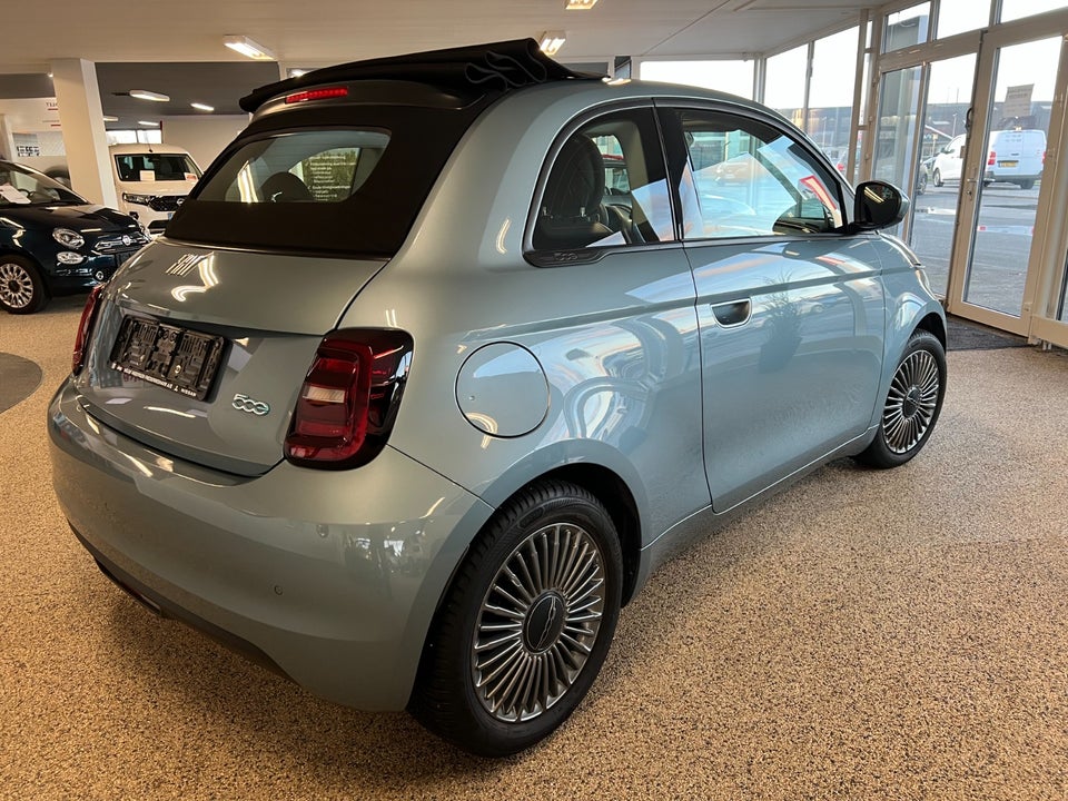 Fiat 500e 42 Icon Pack Cabrio 2d