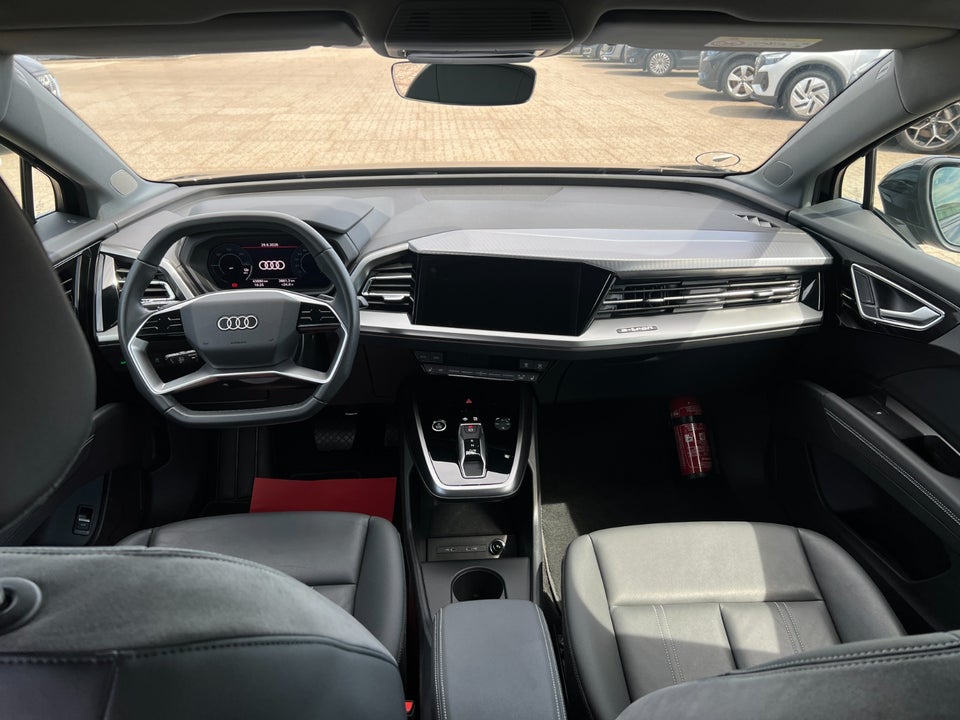 Audi Q4 e-tron 45 Advanced 5d