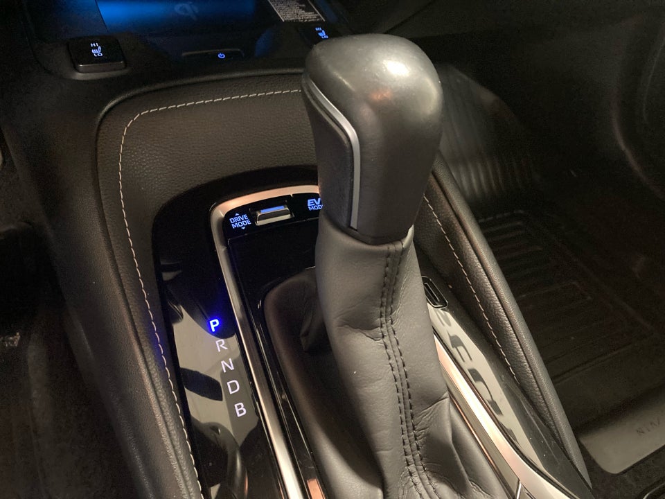 Toyota Corolla 1,8 Hybrid H3 Premium Touring Sports MDS 5d