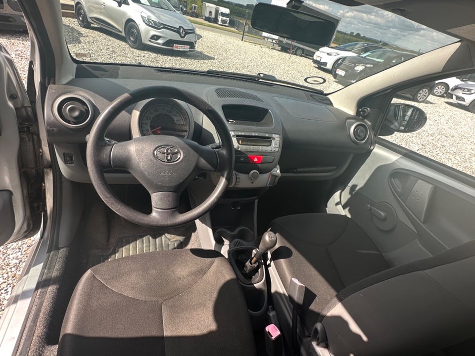 Toyota Aygo 1,0 Plus 3d