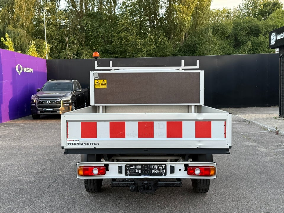 VW Transporter 2,0 TDi 110 Ladvogn kort