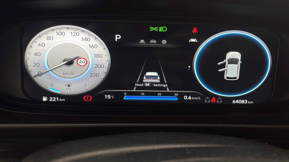 Hyundai i20 1,0 T-GDi Essential DCT 5d