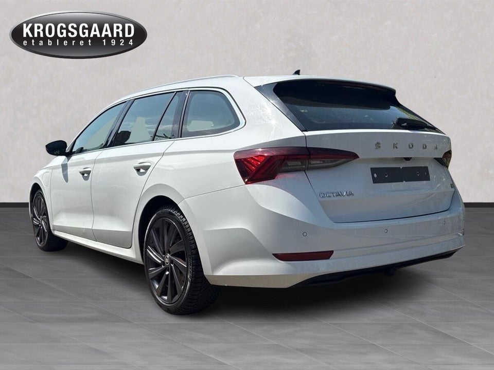 Skoda Octavia 1,4 TSi iV Plus Combi DSG 5d