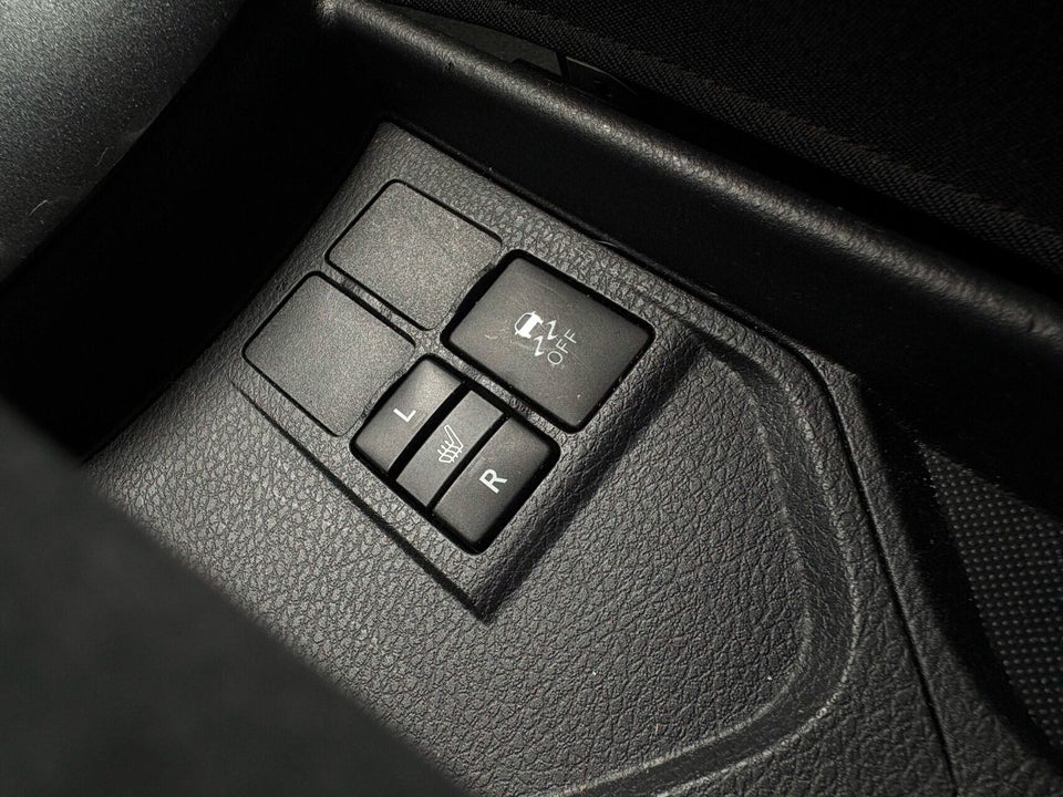 Toyota Yaris 1,5 VVT-iE T2 Limited 5d