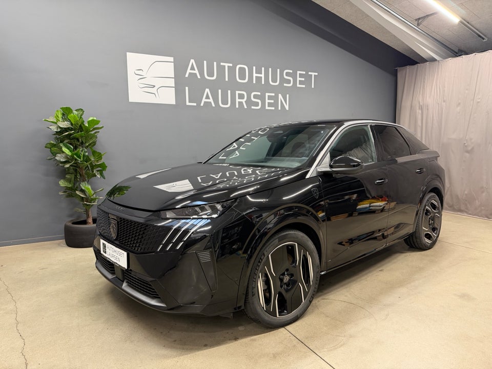 Peugeot e-3008 77 GT 5d