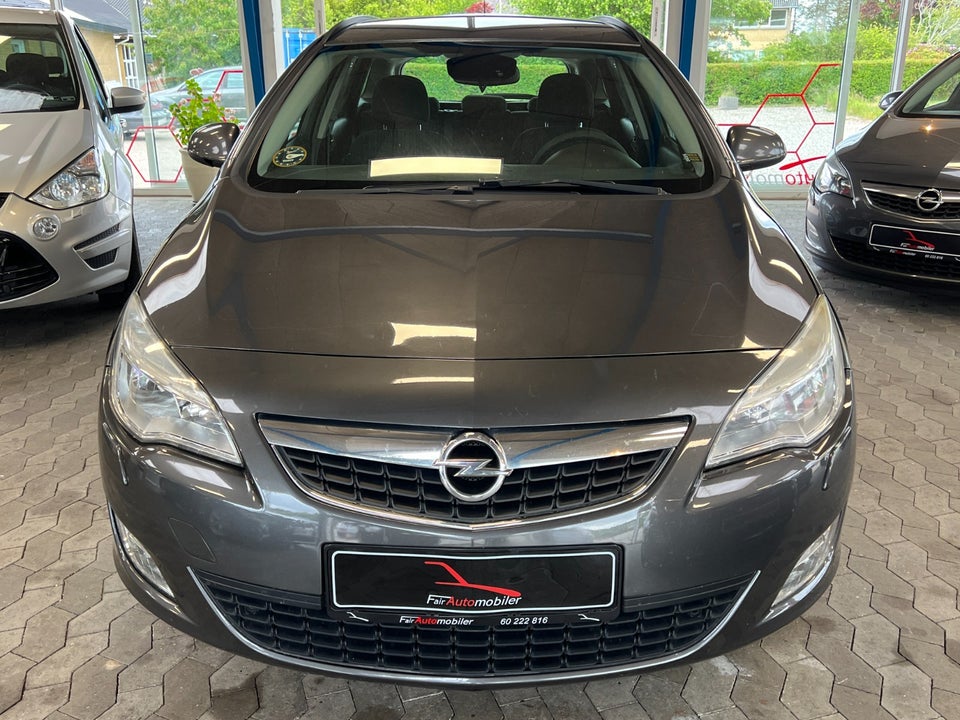 Opel Astra 1,7 CDTi 125 Enjoy Sports Tourer 5d