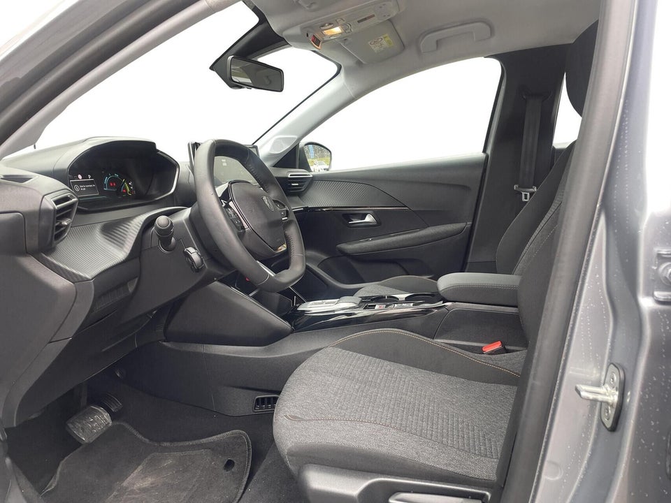Peugeot e-208 50 Style 5d