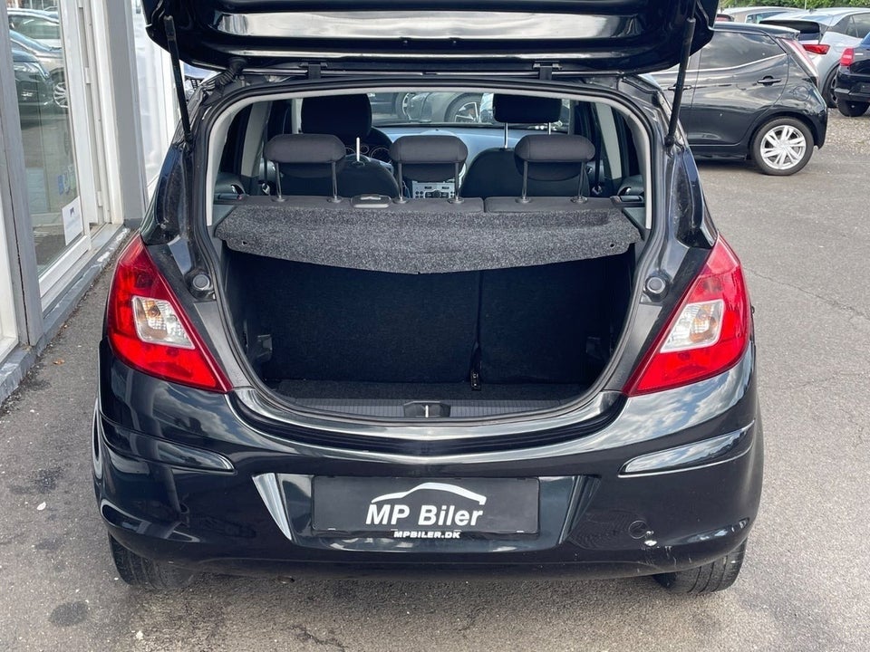 Opel Corsa 1,2 16V Enjoy 5d