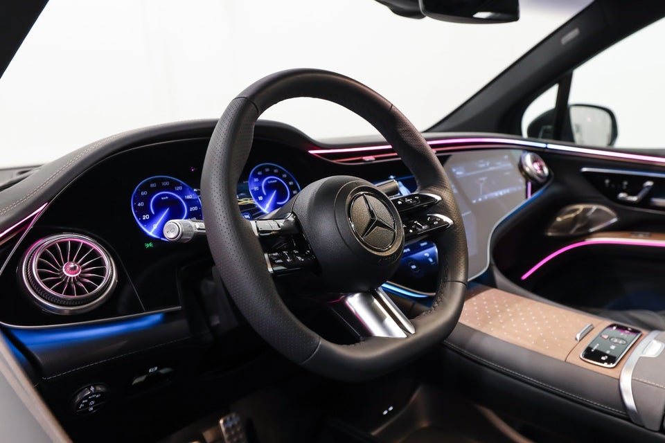 Mercedes EQS450 SUV AMG Line 4Matic 7prs 5d