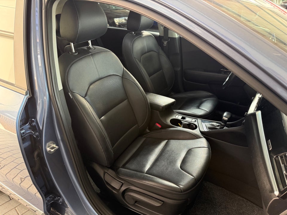 Kia Niro 1,6 PHEV Premium DCT 5d