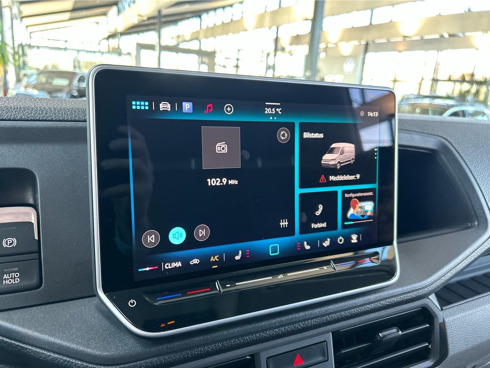 VW Crafter 35 2,0 TDi 177 Kassevogn L3H3 aut.