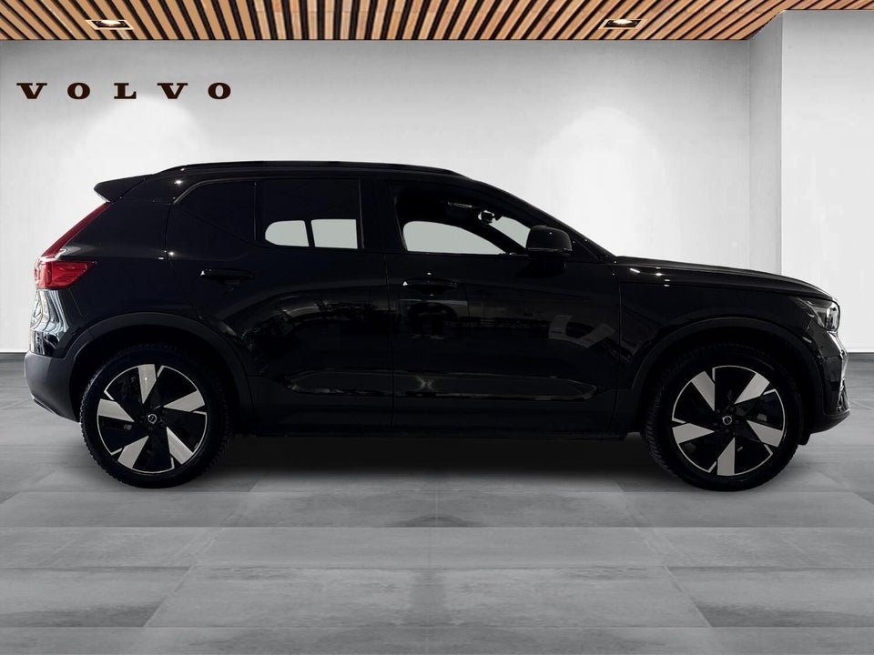 Volvo XC40 ReCharge Twin Plus 5d