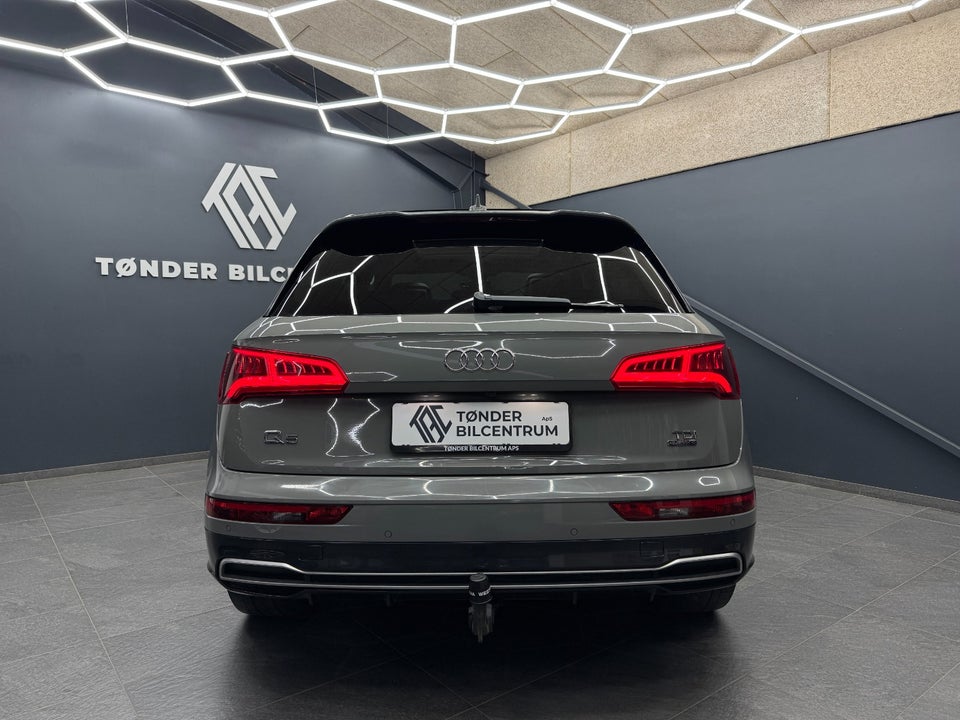 Audi Q5 3,0 TDi 286 Sport quattro Tiptr. 5d