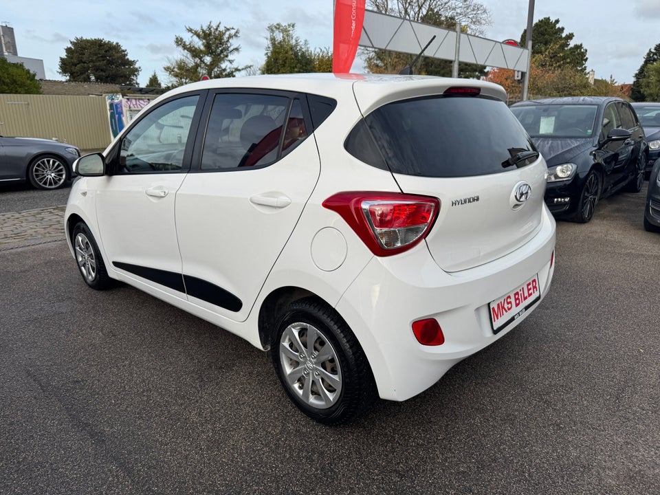 Hyundai i10 1,0 EM-Edition Eco 5d