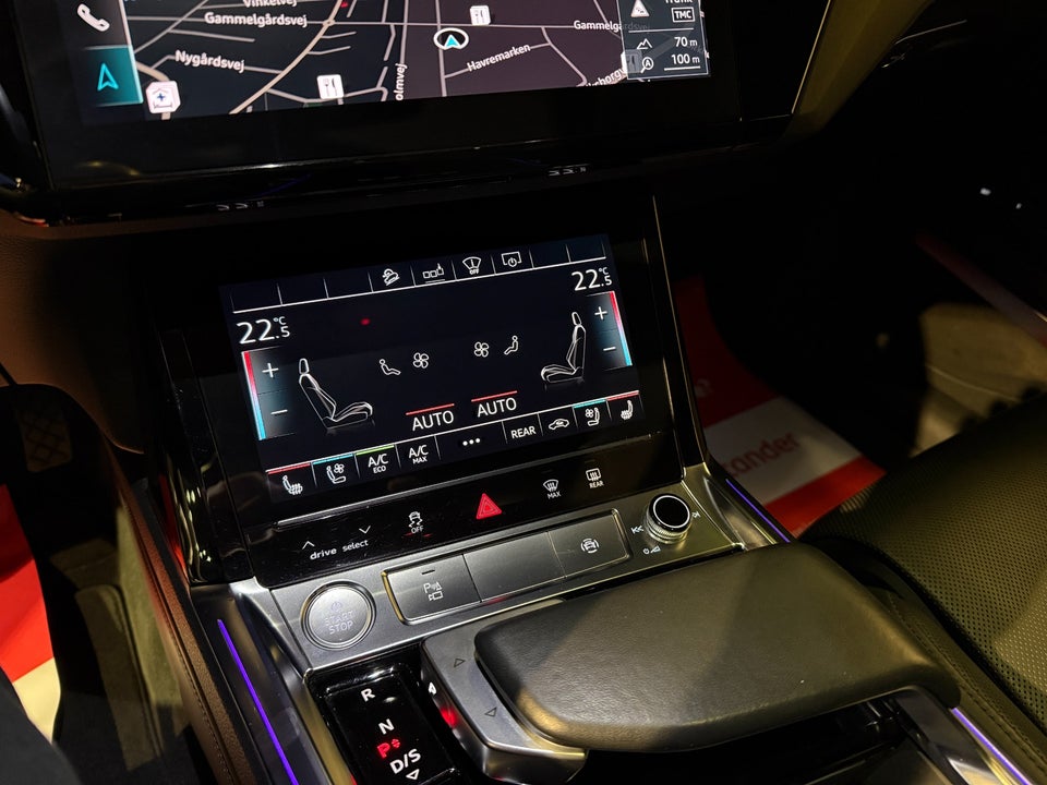 Audi e-tron 55 Advanced quattro 5d