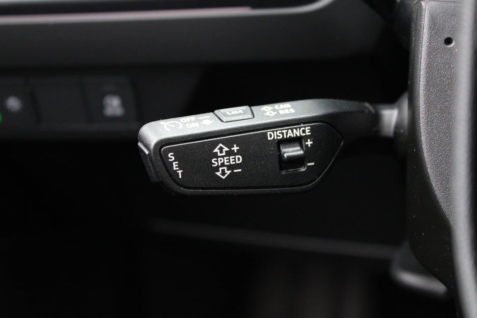 Audi Q4 e-tron 45 S-line 5d