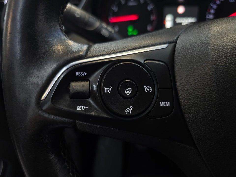 Opel Grandland X 1,2 T 130 Enjoy 5d