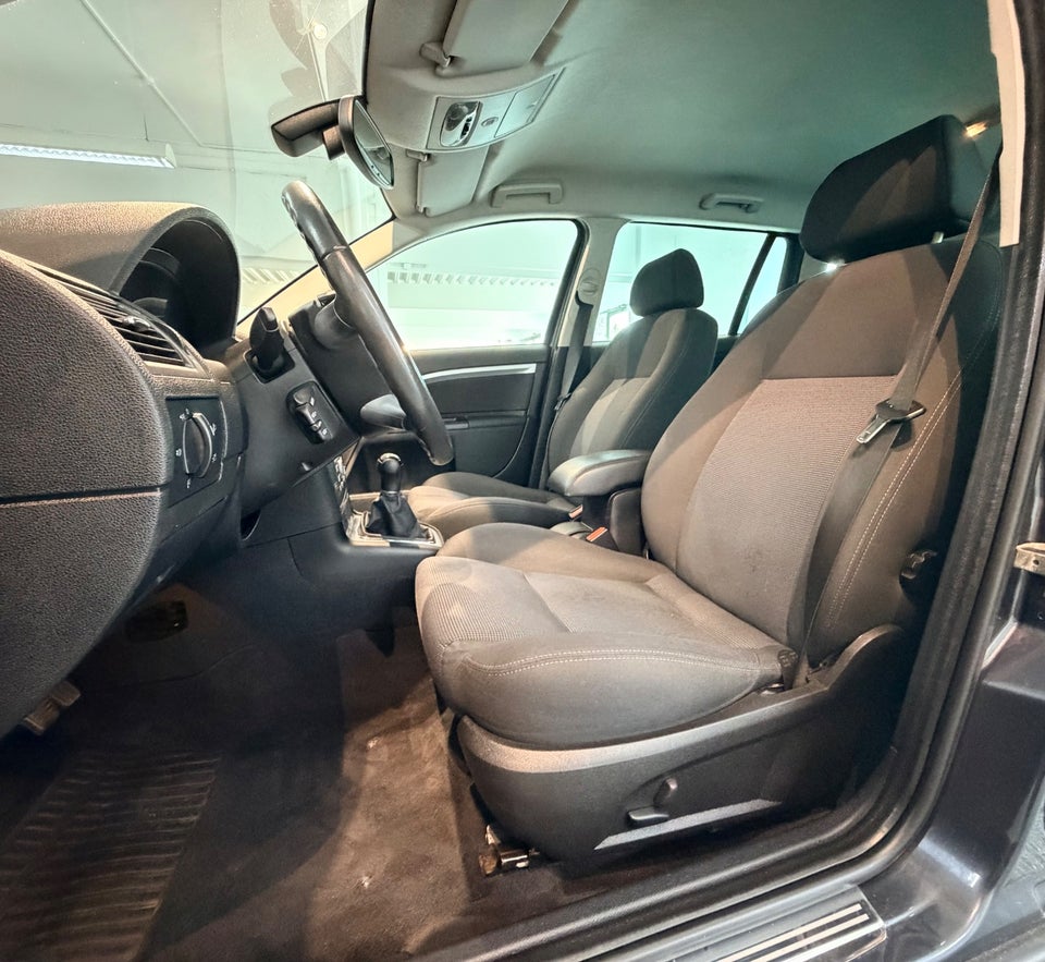 Ford Mondeo 2,0 145 Sport stc. 5d