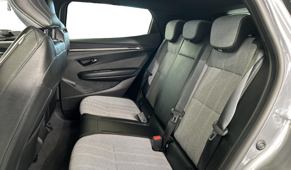 Renault Megane E-Tech 60 Techno 5d