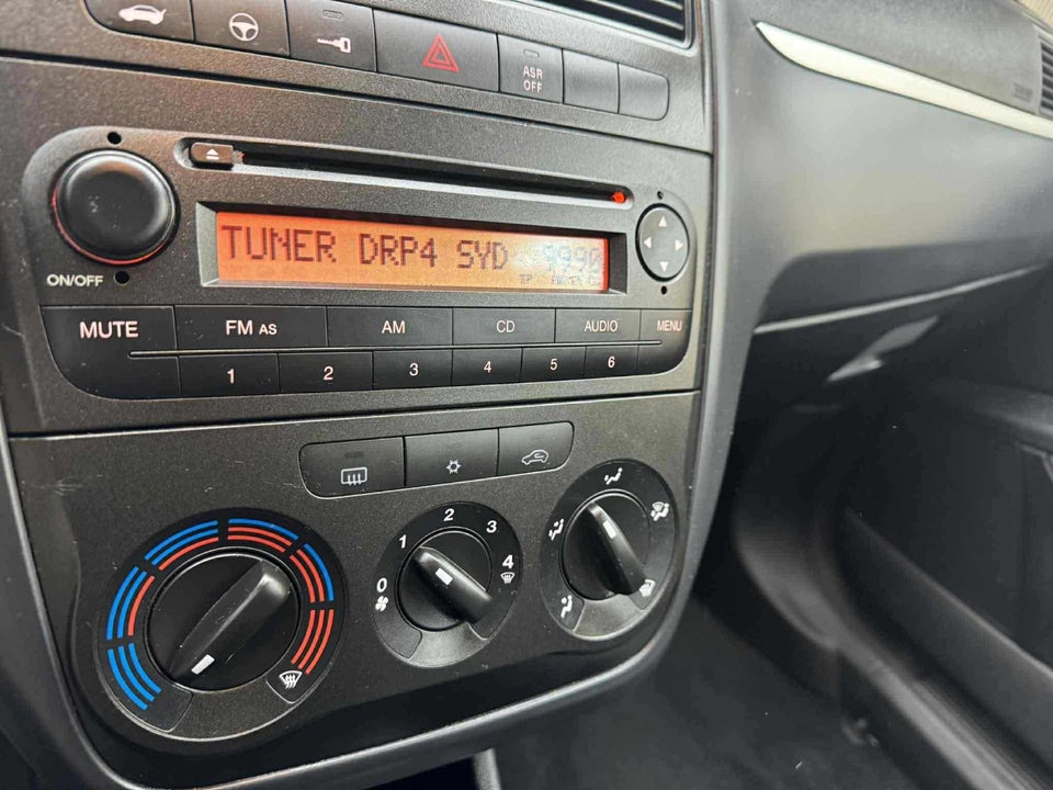 Fiat Grande Punto 1,3 JTD 75 Active 5d